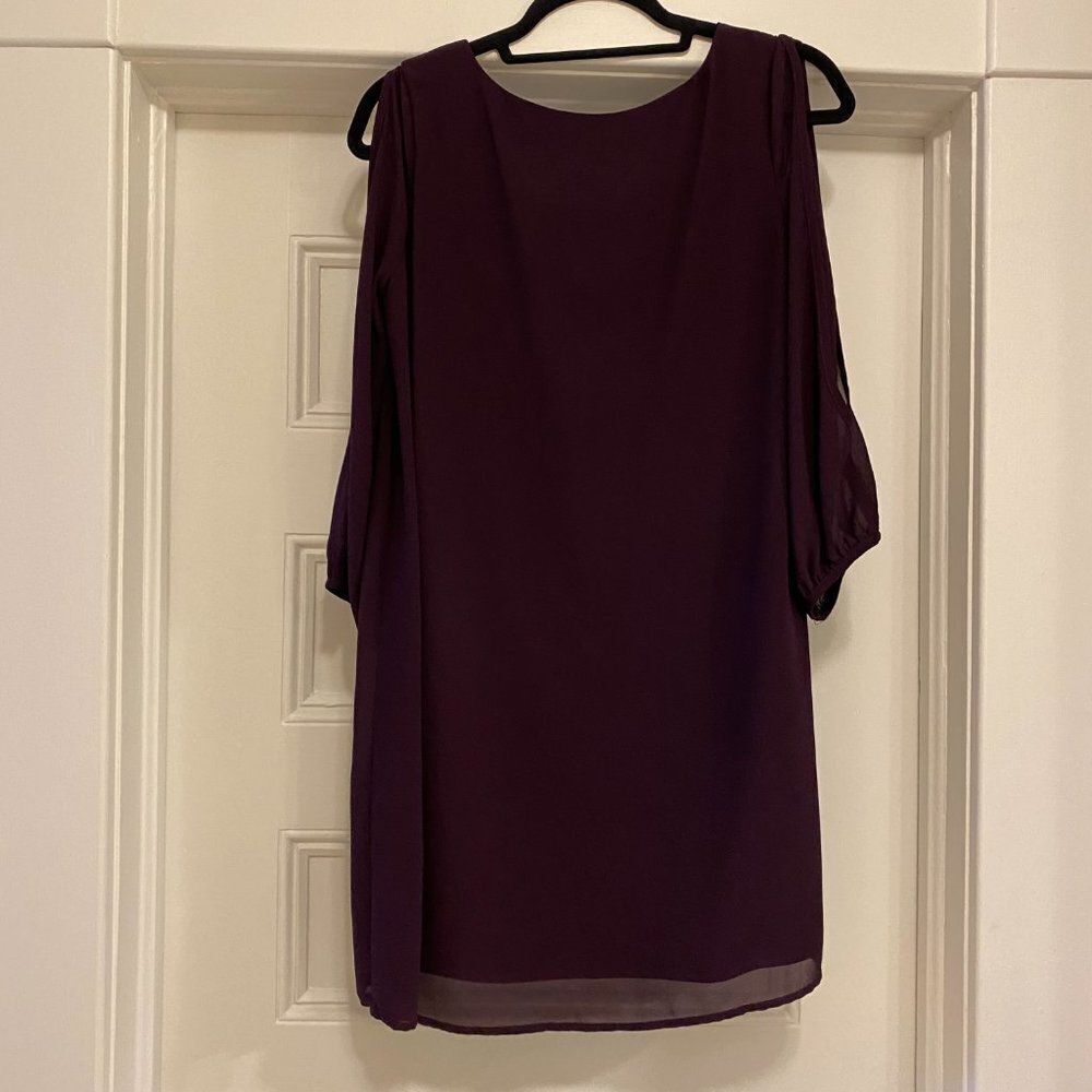Lulu's Purple Long Sleeve V-Neck Cold Shoulder Shift Dress - Picture 6 of 9